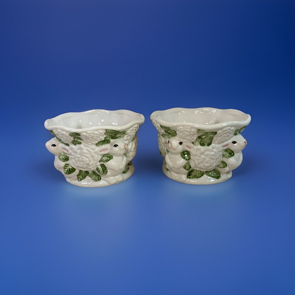 Vintage Caffco Easter Rabbit Planter with White Roses and Green Leaves ~Set Of 2